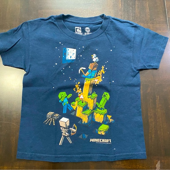 RARE Kids Minecraft T-shirt Bundle 13 pieces Mine Chest Exclusive Size YS/S - Picture 7 of 16
